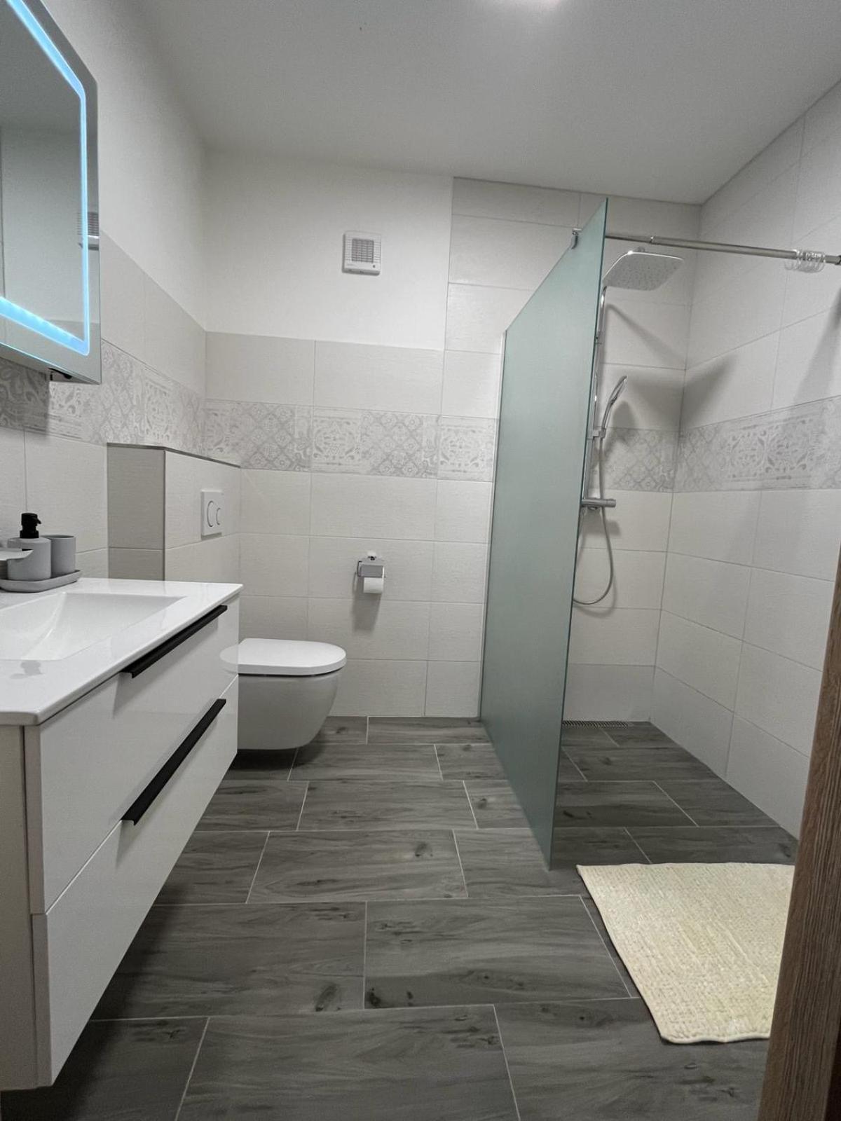 Apartman Kuga Mikulov Zewnętrze zdjęcie